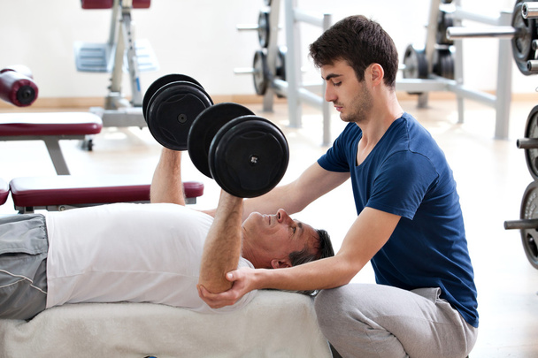 Young man and his father in the gym - Foto, Imagem