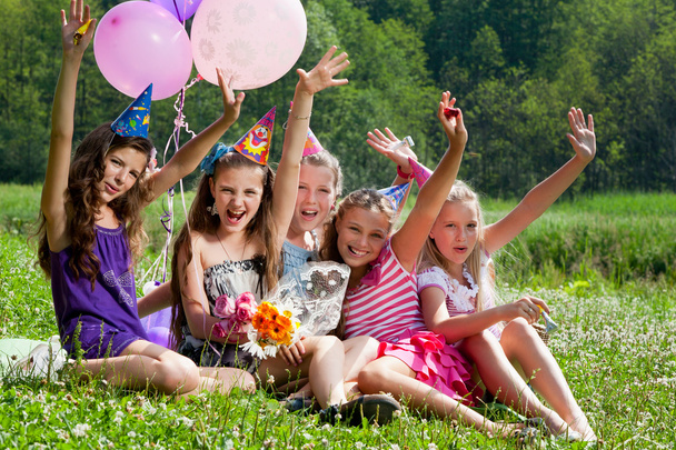 Beautiful girls celebrate birthday outdoors - Foto, afbeelding