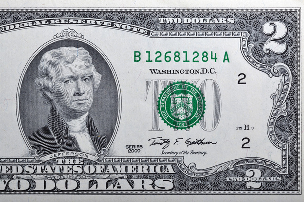 Fecho de duas notas de dólar dos EUA
 - Foto, Imagem