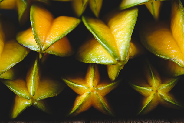 Fruits étoiles jaunes
 - Photo, image