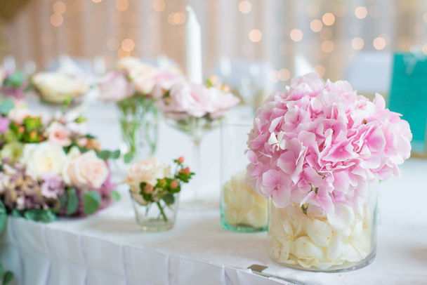 Весільні квіткові прикраси
 - Фото, зображення