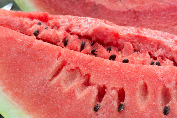 sliced watermelon close up - Foto, afbeelding