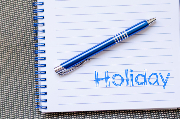 Conceito de texto de férias no notebook
 - Foto, Imagem