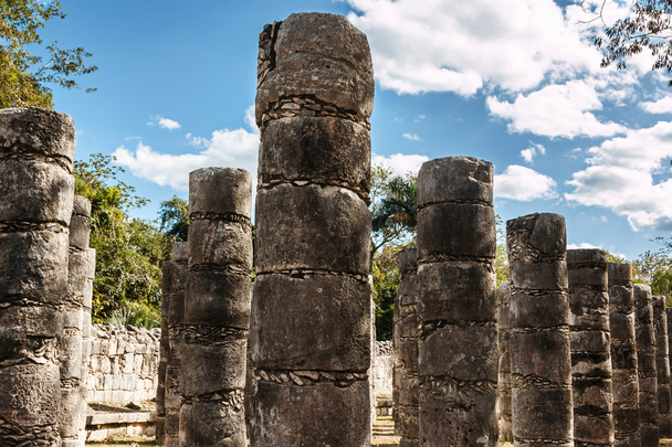 Columns in the Temple of a Thousand Warriors - Photo, image