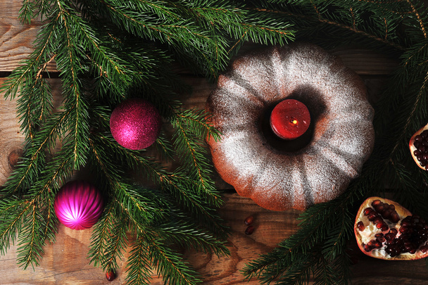 new year's background - a cupcake with a candle, Christmas tree  - Foto, Imagem