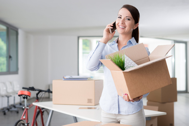 woman moving in a new office - Photo, Image