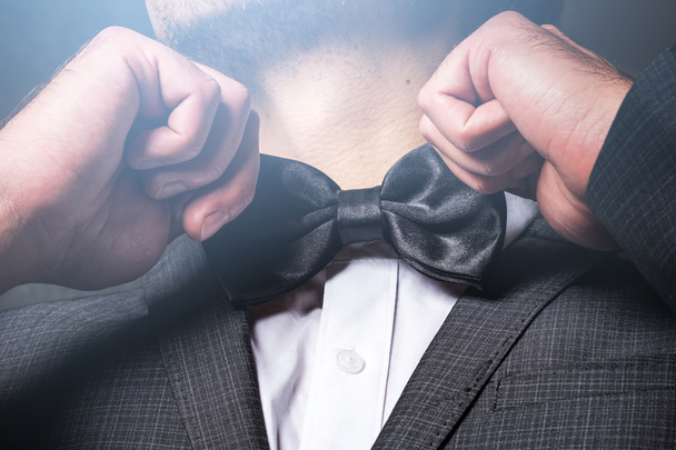 Man wearing bow tie - Zdjęcie, obraz