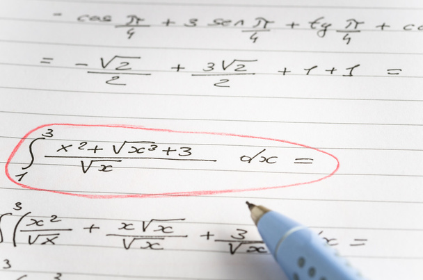 Circled Handwritten Mathematics Formula - Photo, Image