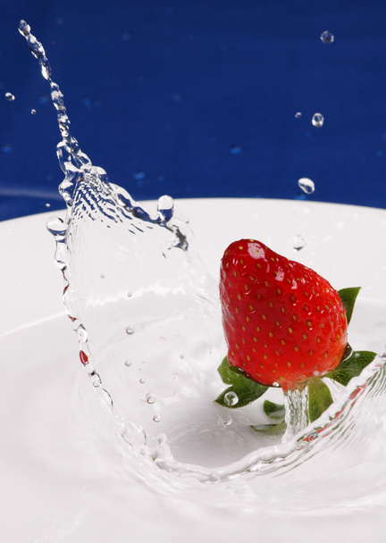 Strawberry Splash - Fotoğraf, Görsel
