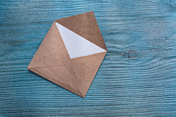 Vintage post envelope with message on wooden board - Φωτογραφία, εικόνα