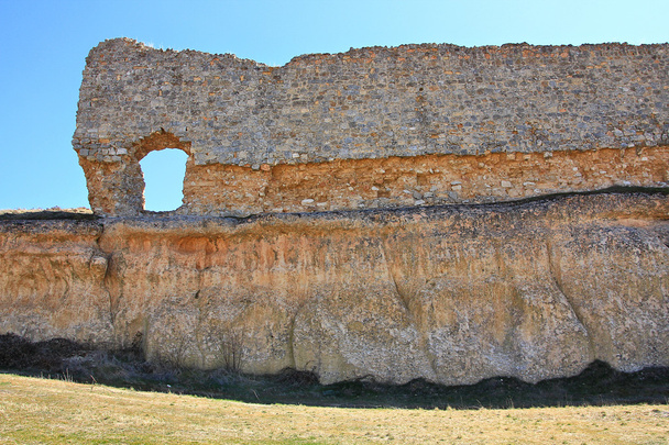 Ruinas del castillo de San Esteban de Gormaz, España
 - Foto, Imagen