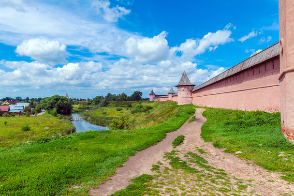 Μοναστήρι του Άγιος Ευθύµιος τοίχου, Suzdal - Φωτογραφία, εικόνα