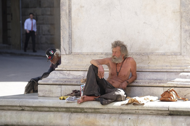 bum in the center of Florence - Foto, Imagen