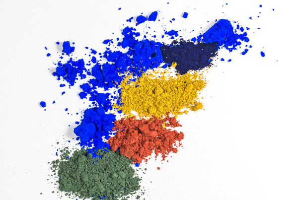 Колір пігментів
 - Фото, зображення
