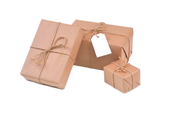 izole kahverengi üç paketleri - Fotoğraf, Görsel