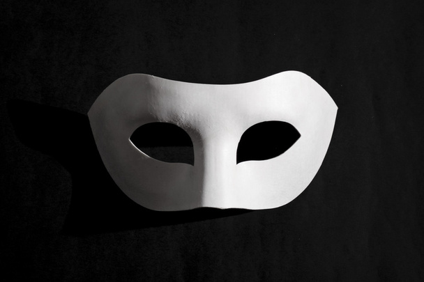 La maschera veneziana
 - Foto, immagini