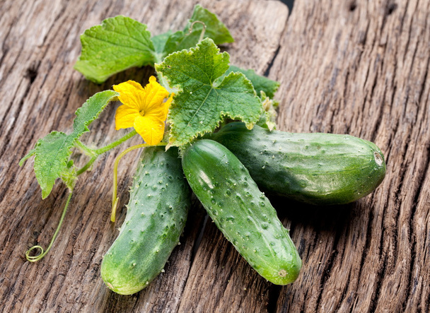Cucumbers with leaves - Foto, Imagen