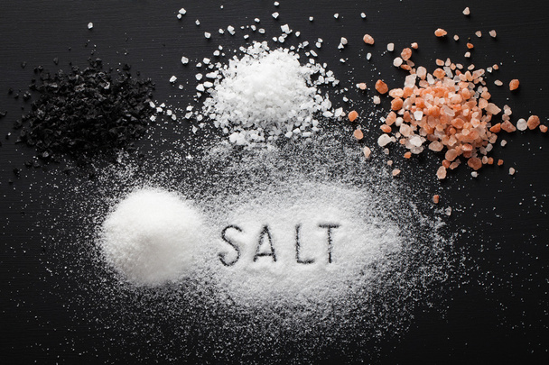 recogida de diferentes tipos de sal
  - Foto, Imagen