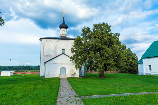 Borisin ja Glebin kirkko Kidekshassa (1152), Suzdal
 - Valokuva, kuva