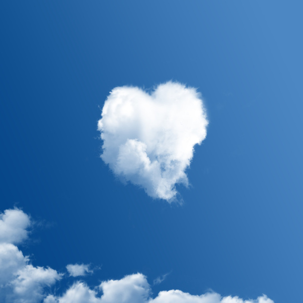 Cloud in the shape of a heart - Photo, Image