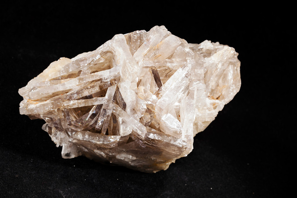 баритовий мінерал у природі
 - Фото, зображення