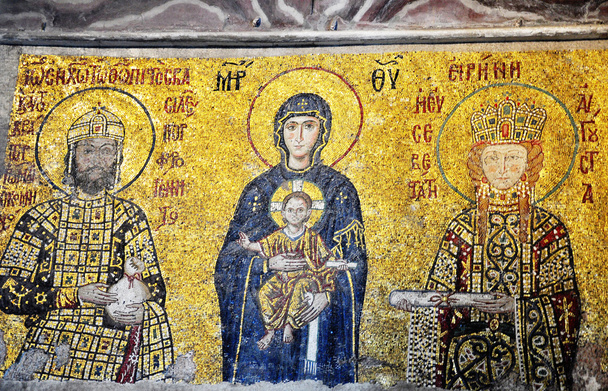Древняя икона в соборе Святой Софии
 - Фото, изображение