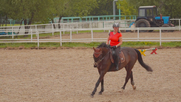 Meisje paardrijden - Video