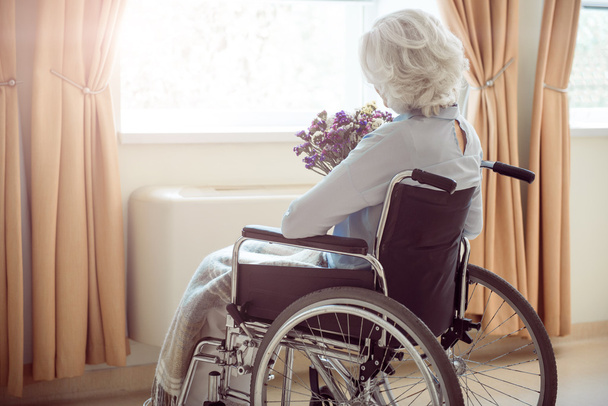 Disabled woman being home - Foto, Bild