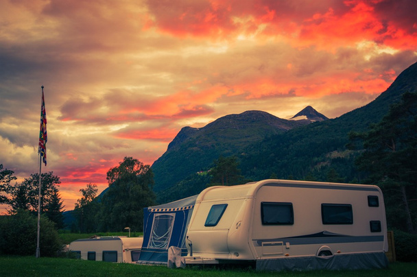 風光明媚なキャンプの夕日 - 写真・画像