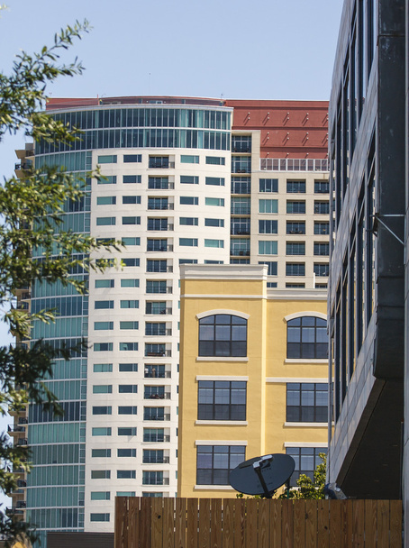 Värikkäitä asuntoja sekakäytössä Complex
 - Valokuva, kuva