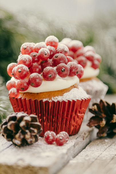 Christmas cupcakeon rustic background - Photo, Image