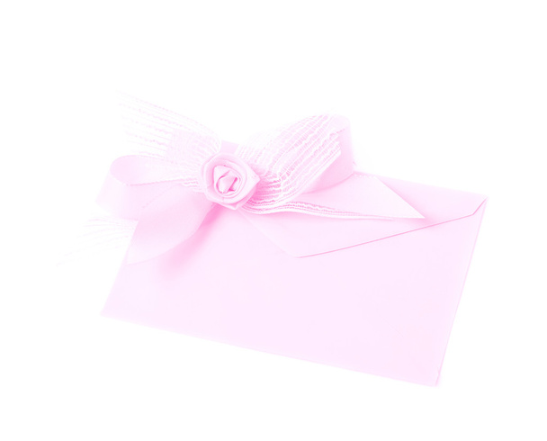 Paper envelope decorated with the bow - Foto, afbeelding