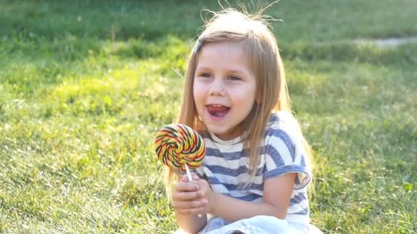 little girl with a lollipop - Footage, Video