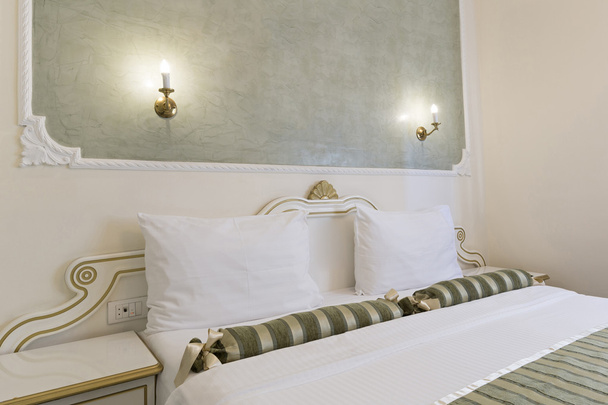 Wnętrza o klasycznym stylu sypialni w luksusowy hotel - Zdjęcie, obraz
