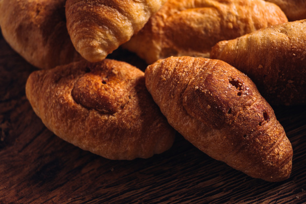 croissants with jam on a wooden background - Foto, imagen