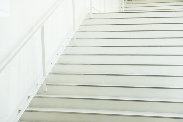 White Concrete stair - Valokuva, kuva