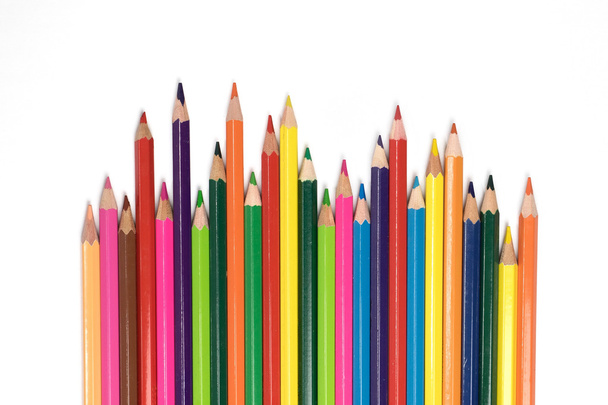 Crayons de couleur et fond blanc
 - Photo, image