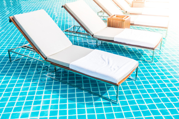 Krásné Luxusní Bazén židle - Fotografie, Obrázek