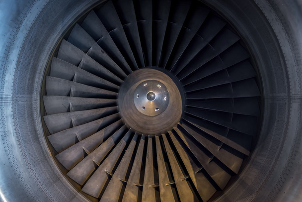 Motor de un avión
 - Foto, Imagen