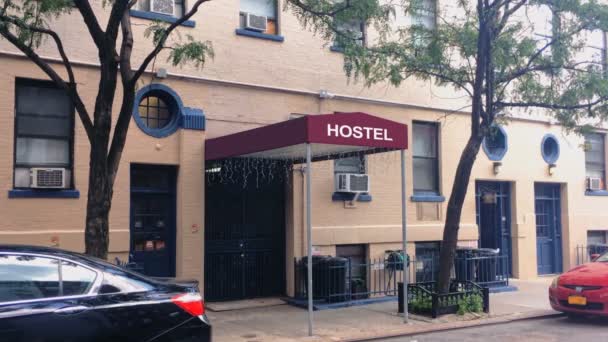 City Hostel Building Establishing Shot - Footage, Video