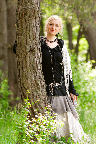 Young woman in boho style - Fotoğraf, Görsel