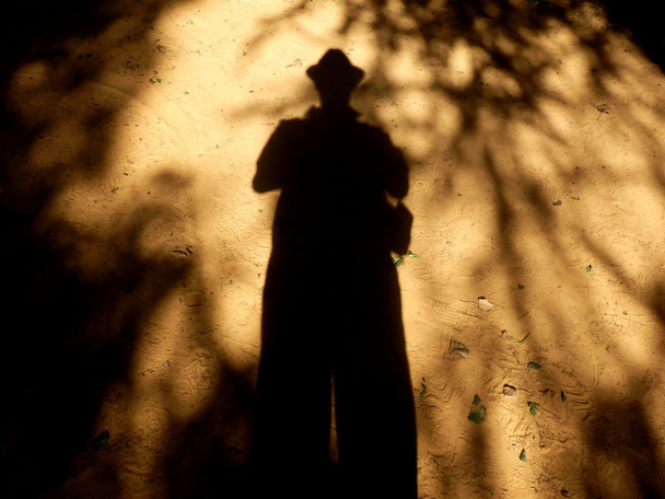 Ο άνθρωπος σκιά τρομακτικό - Φωτογραφία, εικόνα