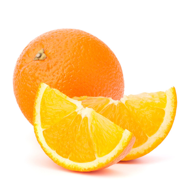 Whole orange fruit and his segments or cantles - Foto, Imagem