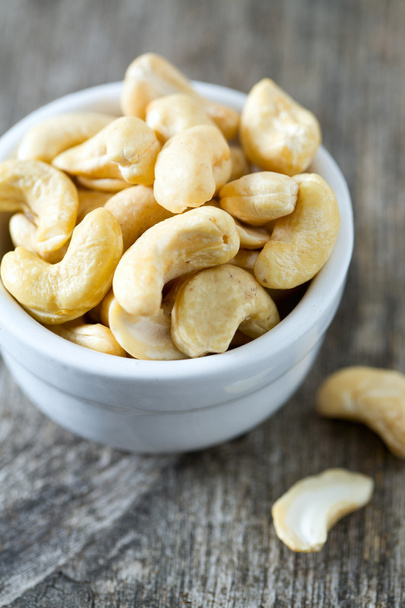 cashew nuts on wooden surface - Foto, Imagem