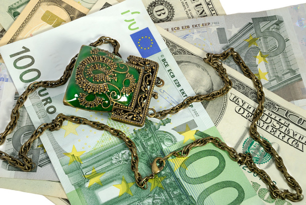 geld en decoratieve portemonnee - Foto, afbeelding