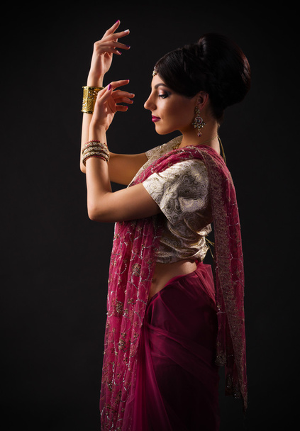 Portrait of indian girl - Foto, Imagen