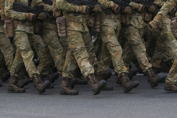 Katonai férfiak parádé - Fotó, kép