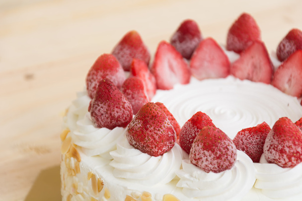 sweety strawberry delight ice-cream cake - Foto, Bild