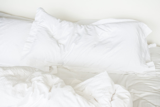 Белая подушка
 - Фото, изображение