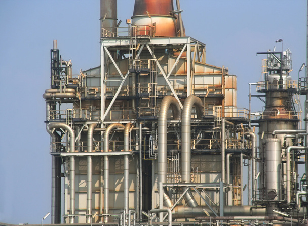 Rafineria ropy naftowej - Zdjęcie, obraz